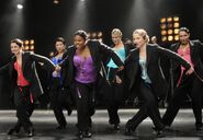 Express Yourself (Les filles de New Directions)