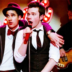 Tumblr n09ohix4fF1qcqmvho4 r1 250.gif