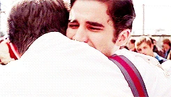 Tumblr mxx3emGDn81qzh21go7 r1 250.gif