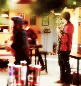 Tumblr mxem88gsJd1qhddxpo9 250.gif