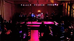 Tumblr nfevgw3avY1ra5gbxo2 r1 250.gif