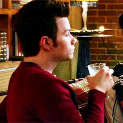 Tumblr mxgo2p6n3G1qcpsrlo5 r1 250.gif