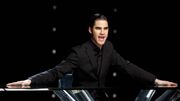 Blaine singing .