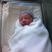 Il piccolo Elijah, primo figlio di Heather