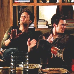 Tumblr mjbtsatToN1qfoe0po2 250.gif