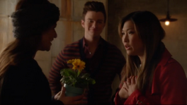 Rachel Kurt Tina ON