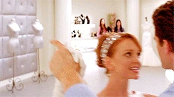 Tumblr m8vb4aVlyP1ra5gbxo5 250.gif