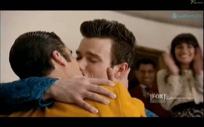 Klainekiss3.png