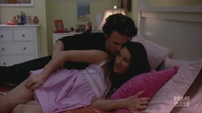 Rachel und Jesse im Bett von Rachel.