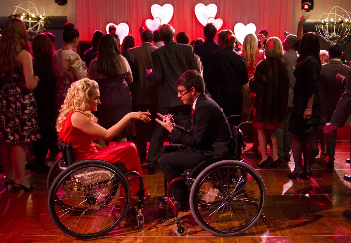 Betty Pillsbury Wiki Glee France Fandom