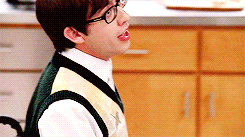 ISN'T SHE LOVELY (TRADUÇÃO) - Glee