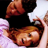 Tumblr myd2i8hJ5m1rorqk0o6 r1 250.gif