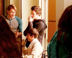 Tumblr mezf41h7ke1qgyzvzo4 250.gif