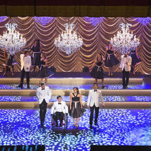 I Still Haven T Found What I M Looking For Glee Tv Show Wiki Fandom