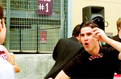 Tumblr m6cm5asPuB1qzmvoio3 250.gif