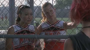 Santana und Brittany reden mit Quinn