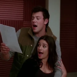 photo Do Rachel And Finn Get Back Together Season 2 finn rachel relationship glee wiki