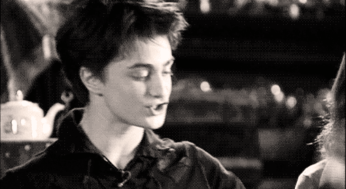 Tumblr lcn45tENze1qcftw3o1 500.gif