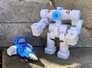 Guardian Patrol Combo (Vehicle Alt Build - Uses White Robot Pants)