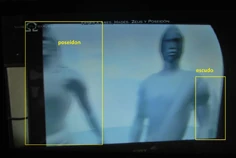 Altro fotogramma della fase in lavorazione della Rotonda dell'Olimpo del multigiocatore. Si può ben notare la presenza della statua di Elio (con tanto di Scudo del Sole al braccio) affianco a quella di Poseidone (andando ad occupare così la quinta ed ultima gradinata)