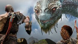 Kratos y Atreus mostrándole a Jörmungandr la cabeza de Mimir