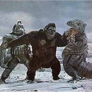 king kong escapes toys