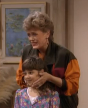 Little Melissa with Grandma Blanche in the episode "Beauty and the Beast" in Season 7.