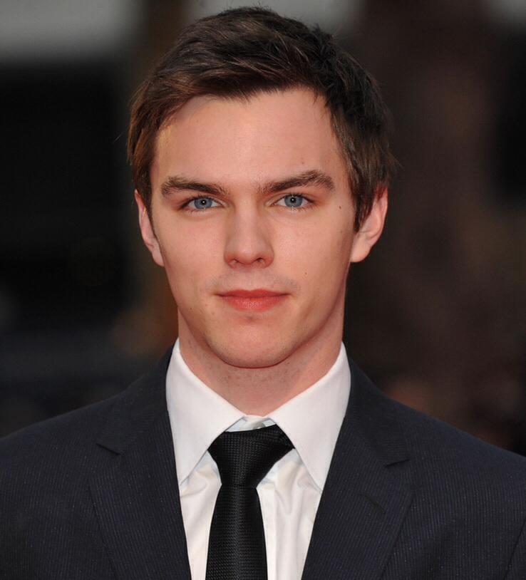 nicholas hoult eyes