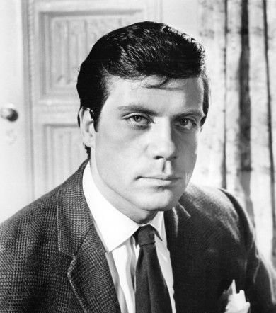 Oliver Reed - Wikipedia
