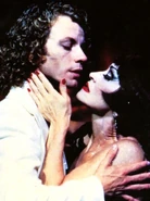 Carvermolina.jpg (74 KB) Luis Molina and The Spider Woman in Kiss of the Spider Woman.