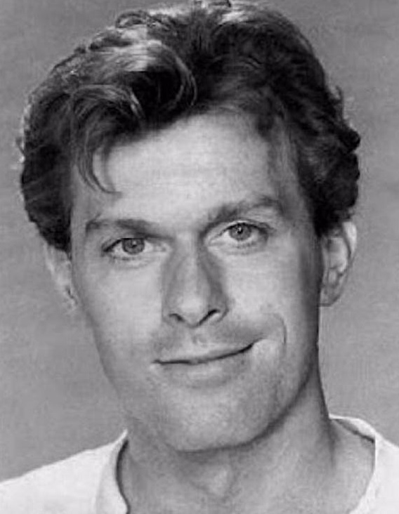 Kevin Conroy, The Golden Throats Wiki