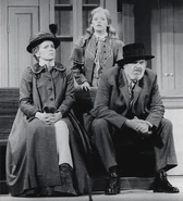 Ullmannvigardhearn.jpg (55 KB) Mama, Katrin and Papa in I Remember Mama.