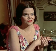 Elizabeth in At Long Last Love.