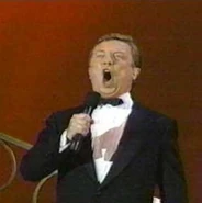 Mack Sennett in Mack & Mabel.