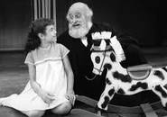 Hereslovenaismithlee.jpg (17 KB) Susan Walker and Kris Kringle in Here's Love.