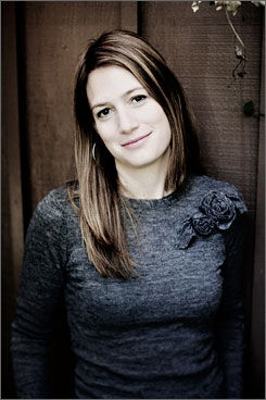 Gillian-flynn.jpg