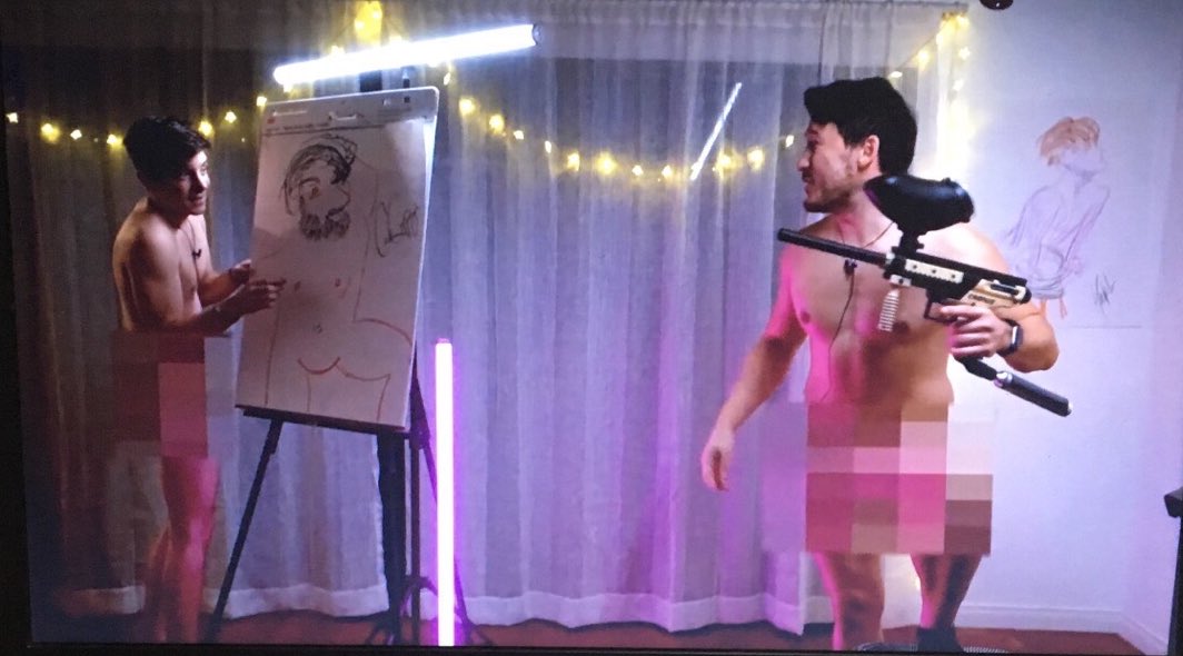 The Internet Is Going Crazy Over r “Markiplier's” Enormous Bulge