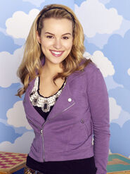 Good-luck-charlie-bridgit-mendler-0