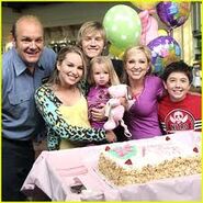 Good Luck Charlie Cast