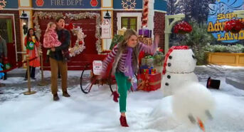 Good-luck-charlie-christmas-ep-pic