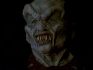 054.jpg (168 KB) 054