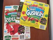 Fruit Roll-Up & Gushers "Goosebumps 2000 Sweepstakes" box