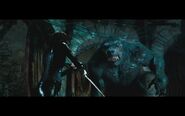 Selene-vs-giant-werewolf-underworld-29780750-1440-900
