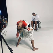 Фото со съёмок клипа