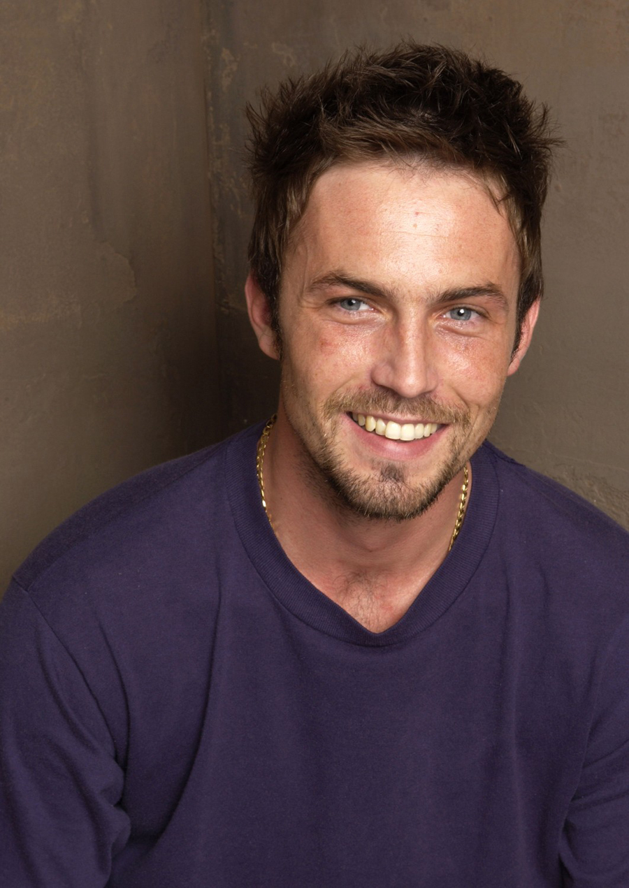 Desmond Harrington Gossip Girl Wiki Fandom