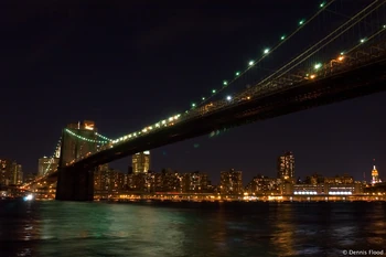 Brooklyn bridge at night 6308