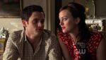 Penn-badgley-e-leighton-meester-complottano-insieme-in-una-scena-dell-episodio-le-strade-si-dividono-della-serie-tv-gossip-girl-97709