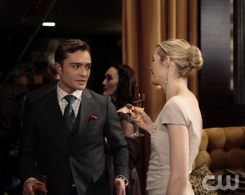Empire Of The Son Gossip Girl Wiki Fandom Empire Of The Son Gossip Girl Wiki Fandom