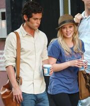 Hilary-duff-penn-badgley 345x408