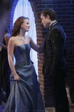 Gossip Girl: What Really Happened Between Blair & Jack On New Year's